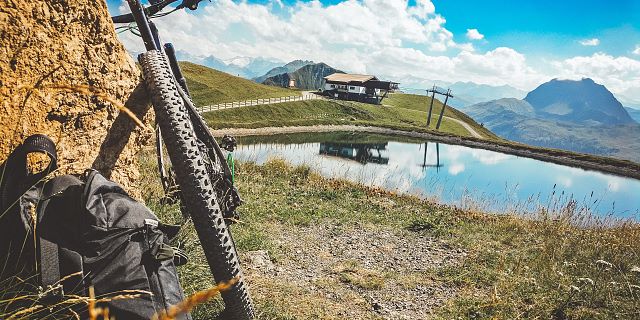 kat-bike-kitzbüheler-alpen-mountainbike-urlaub-tirol-speichersee-c-lisa-rudolf  (1)